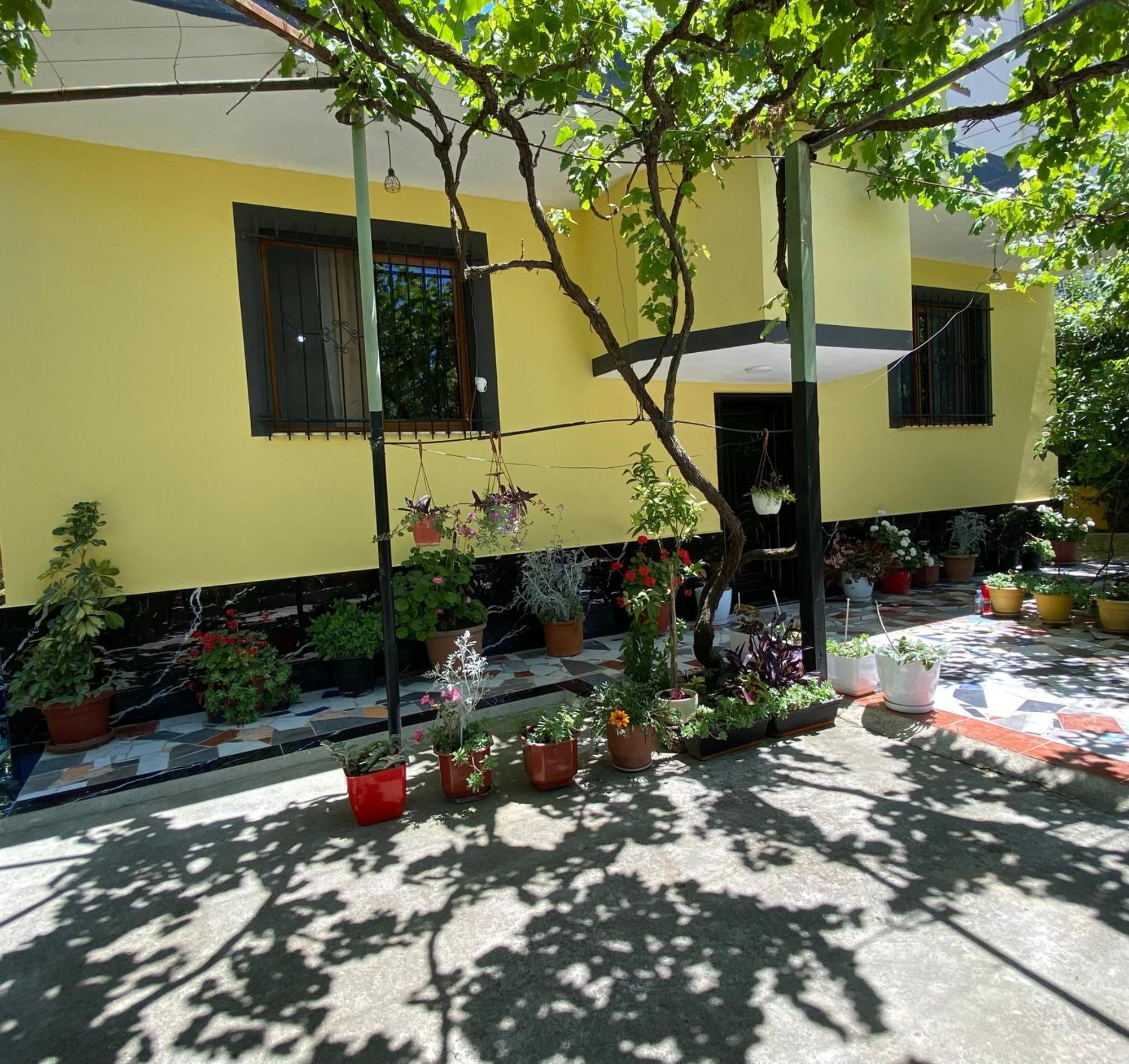 H&A Guest House Golem  Exterior photo